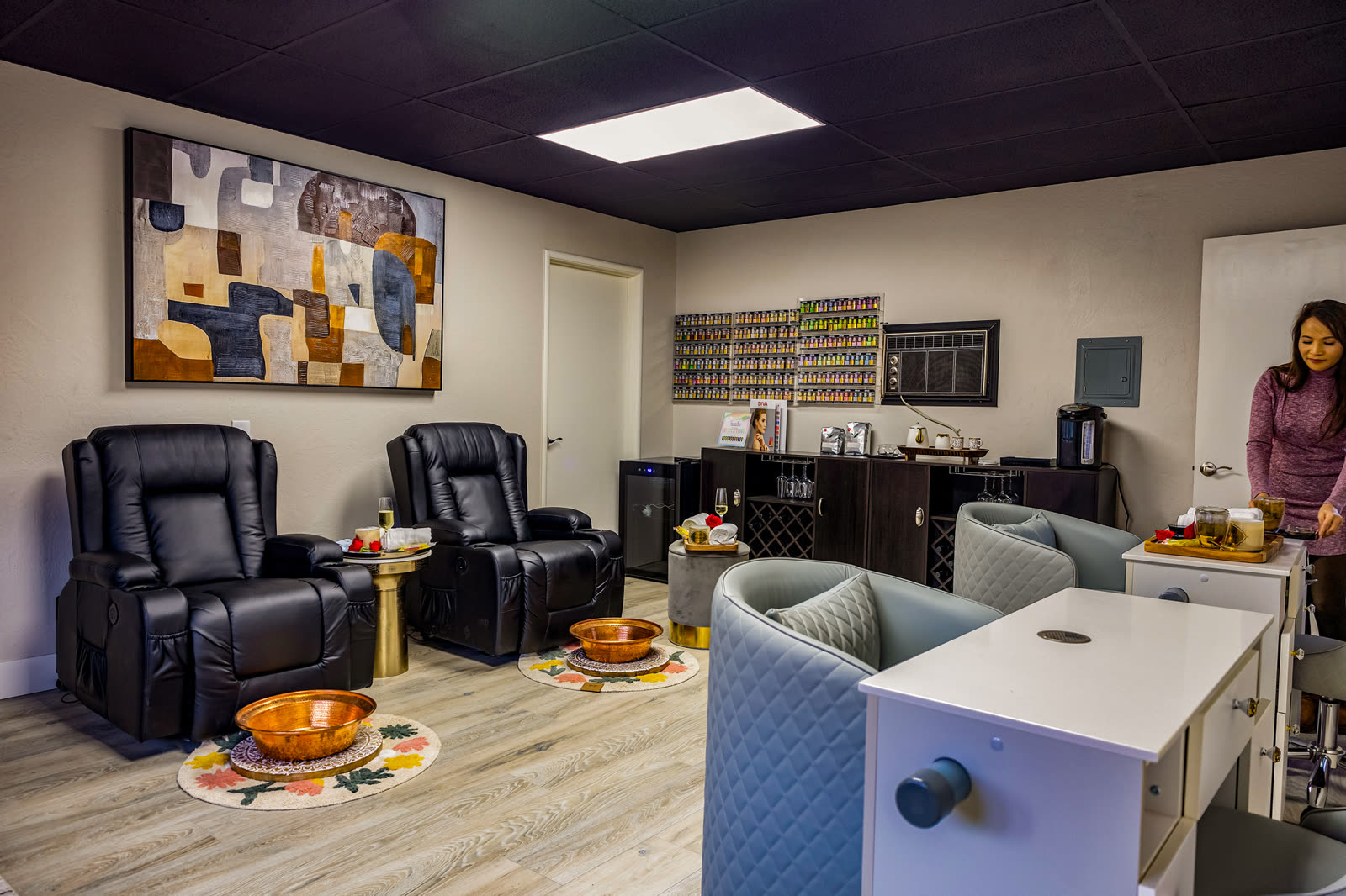 Hannah Beauty & Spa Placerville &mdash; mani/pedi room with leather pedicure chairs and copper foot bowls